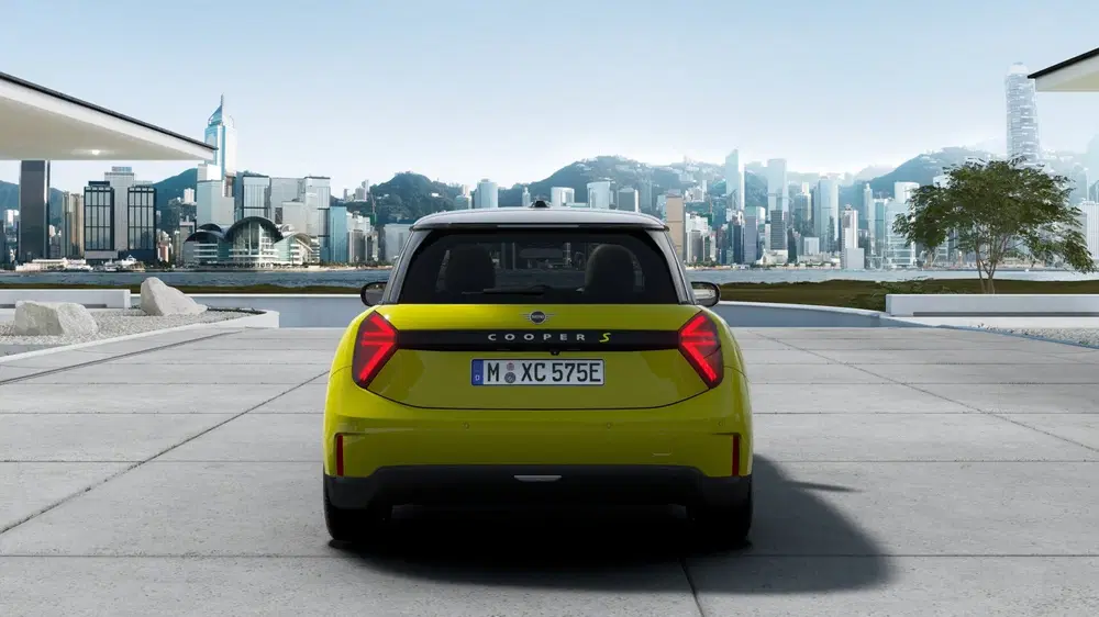 Mini Hatchback Cooper SE uit 2026, foto 3
