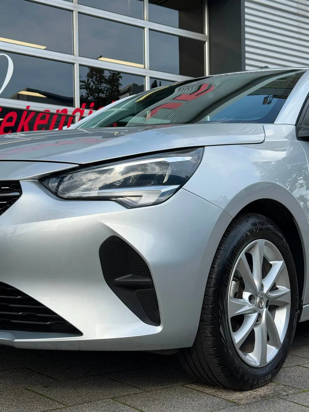 Opel Corsa 1.2 Elegance Business uit 2023, foto 15