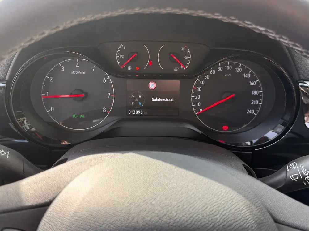 Opel Corsa 1.2 Elegance Business uit 2023, foto 3