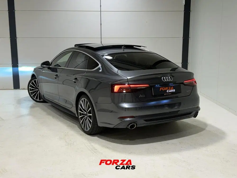 Audi A5 45 TFSI quattro S-line uit 2019, foto 3