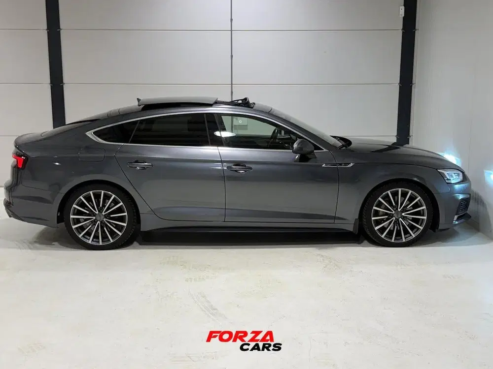 Audi A5 45 TFSI quattro S-line uit 2019, foto 6