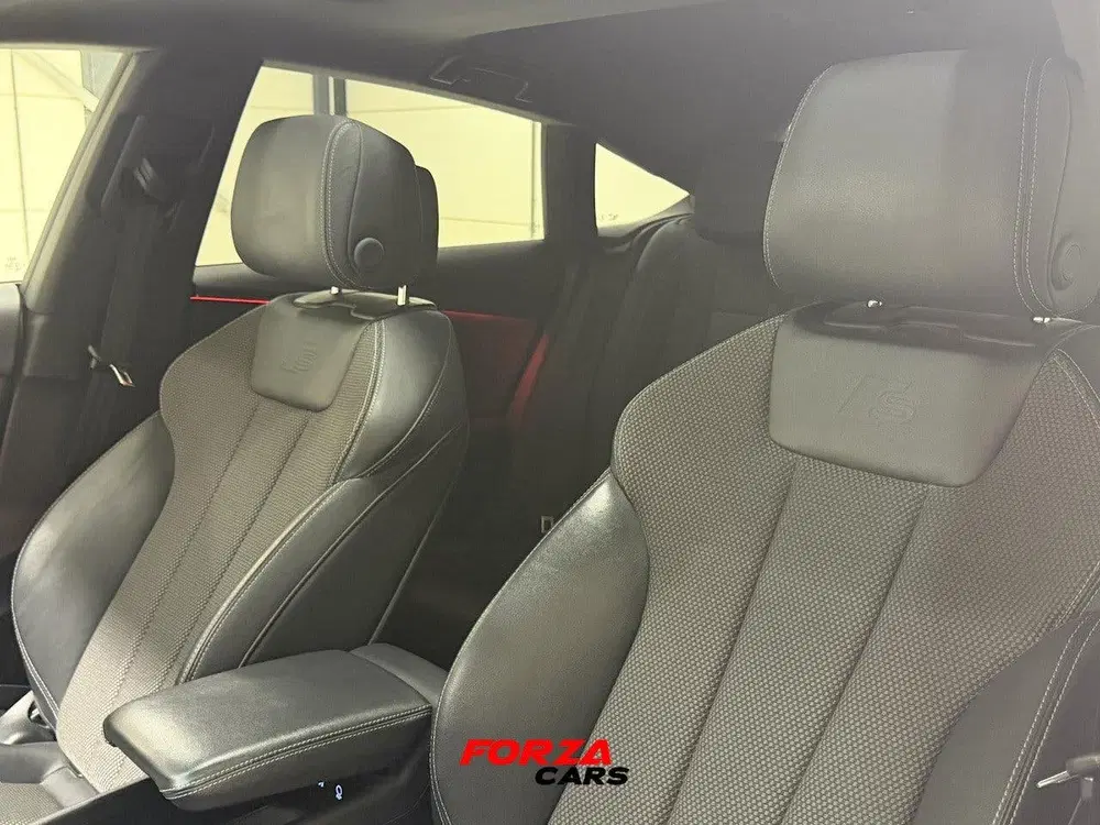 Audi A5 45 TFSI quattro S-line uit 2019, foto 8