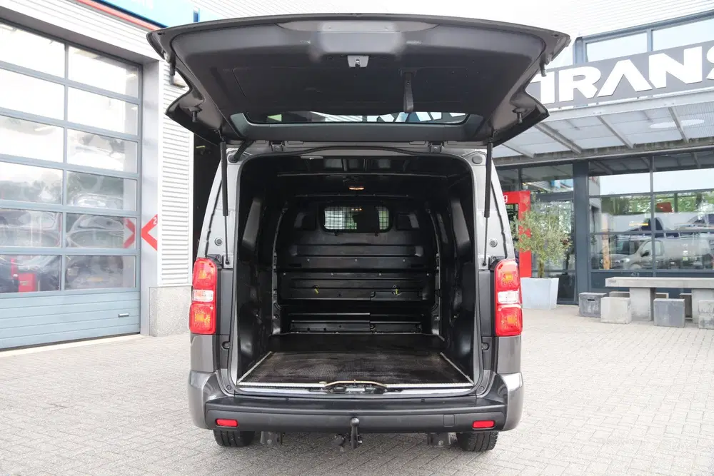 Citroën Jumpy 2.0 BlueHDI 180 uit 2023, foto 3