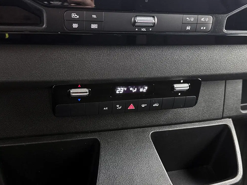 Mercedes-Benz Sprinter 317 CDI L2H2 RWD Automaat Led Camera uit 2024, foto 14
