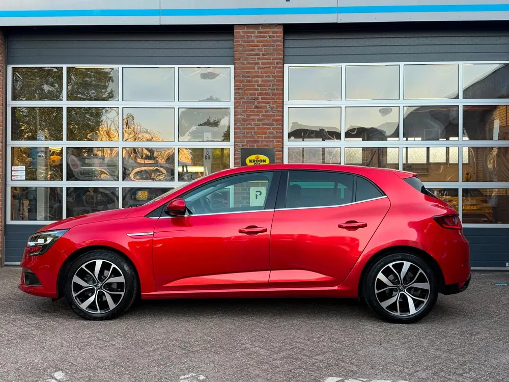 Renault Megane 1.3 TCe Bose uit 2019, foto 2