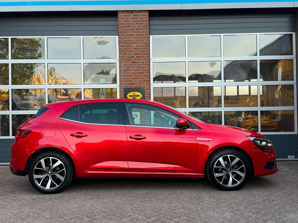 Renault Megane 1.3 TCe Bose uit 2019, foto 5