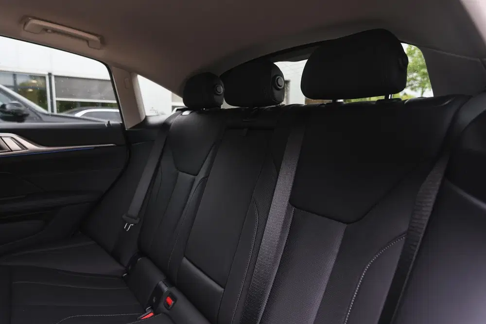 BMW i4 eDrive40 Pure edition uit 2026, foto 11