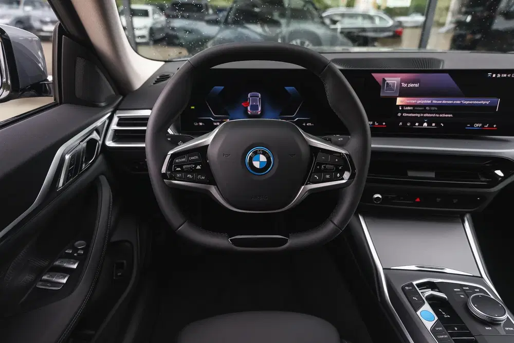 BMW i4 eDrive40 Pure edition uit 2026, foto 3