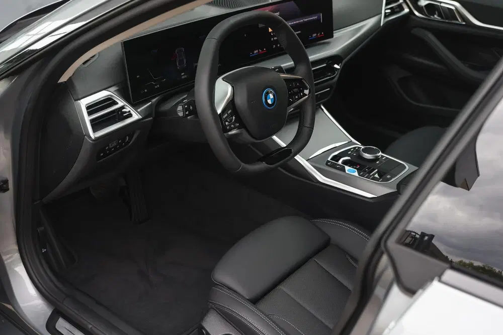BMW i4 eDrive40 Pure edition uit 2026, foto 8
