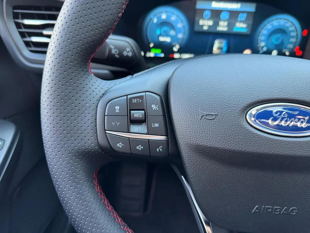Ford Kuga 2.5 PHEV ST-Line X uit 2026, foto 13