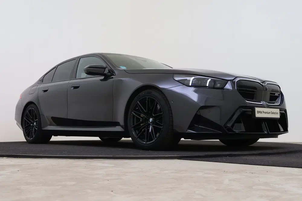 BMW M5 Automaat Keramische Remmen uit 2026, foto 10