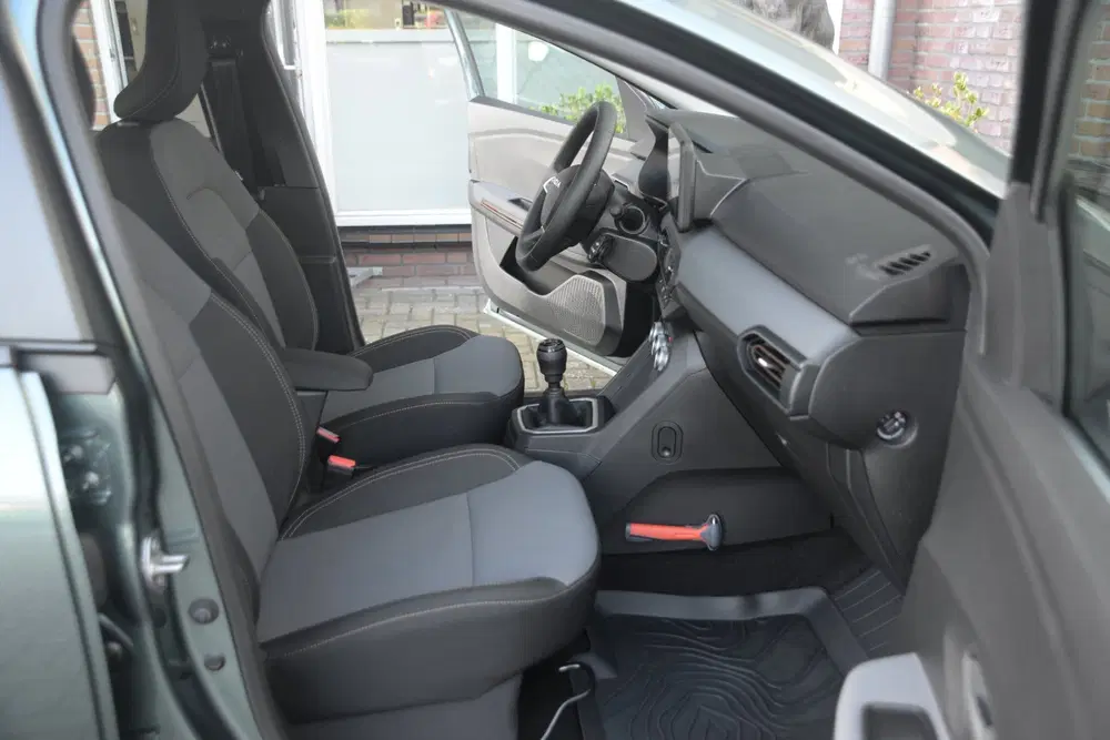 Dacia Sandero 1.0 TCe 110 Extreme uit 2025, foto 10