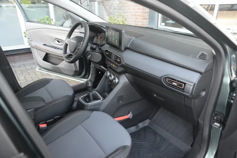 Dacia Sandero 1.0 TCe 110 Extreme uit 2025, foto 11