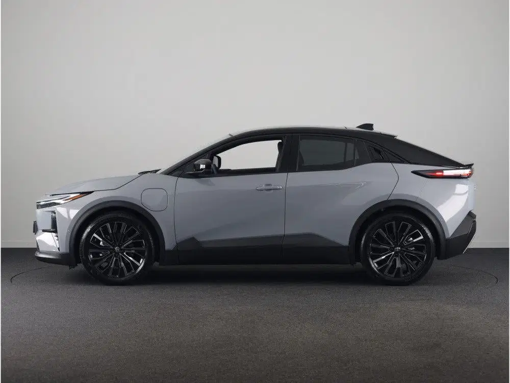Toyota C-HR Executive AWD 77 kWh *EV uit 2026, foto 3