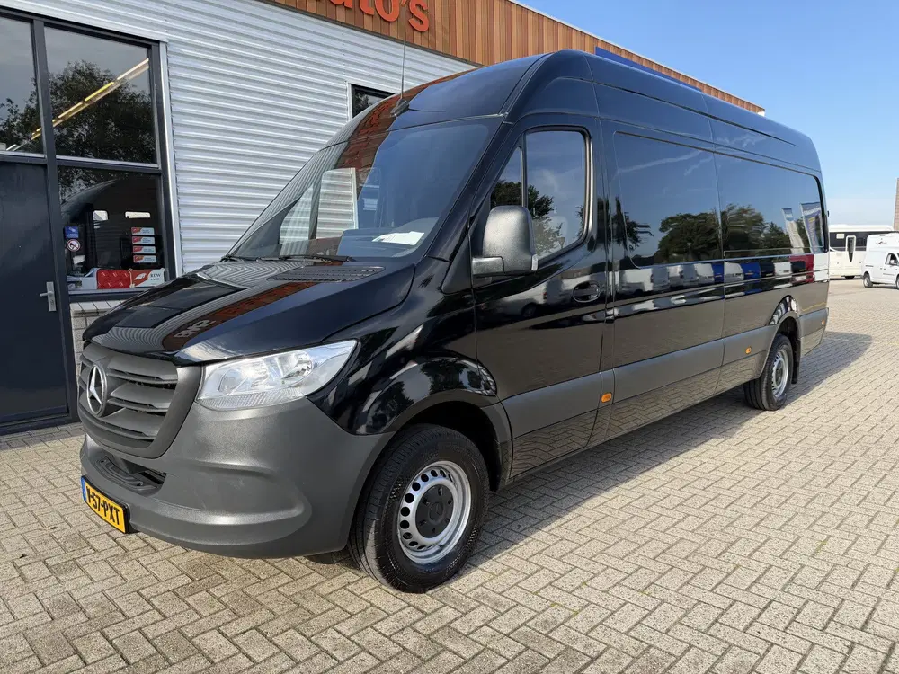 Mercedes-Benz Sprinter 315 1.9 CDI L3H2 RWD uit 2022, foto 2