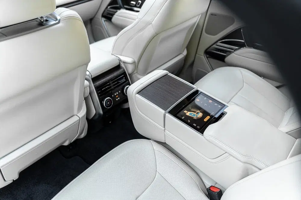 Land Rover Range Rover P510e HSE uit 2023, foto 11