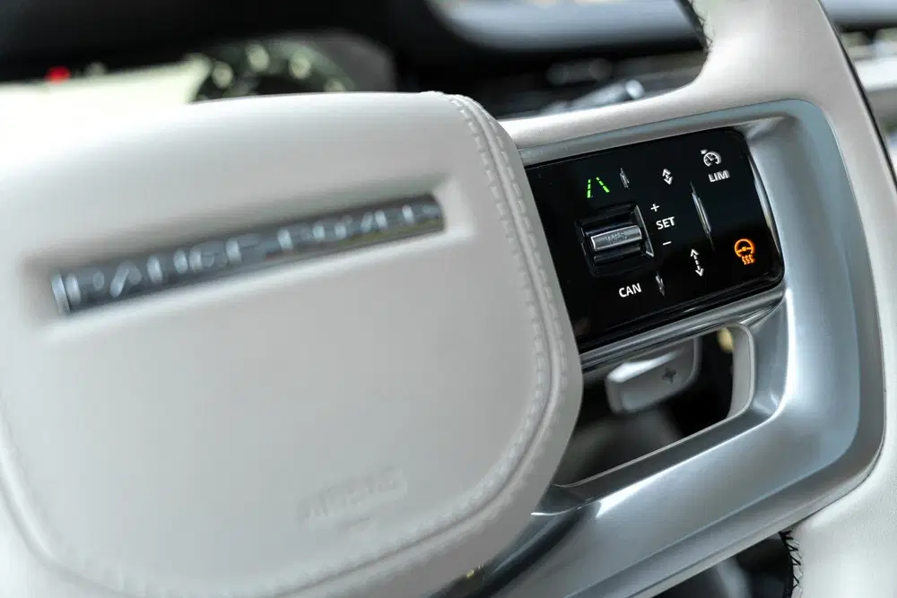Land Rover Range Rover P510e HSE uit 2023, foto 9