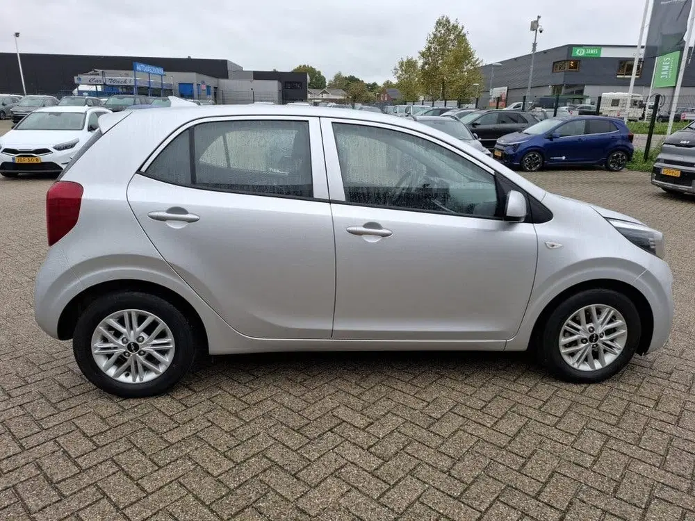 Kia Picanto 1.0 DPi DynamicLine uit 2024, foto 6
