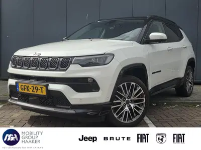 Jeep Compass 4xe 240 Plug-in Hybrid Electric Summit uit 2024