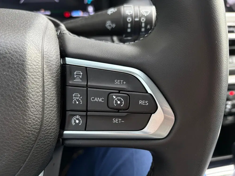 Jeep Compass 4xe 240 Plug-in Hybrid Electric Summit uit 2024, foto 15