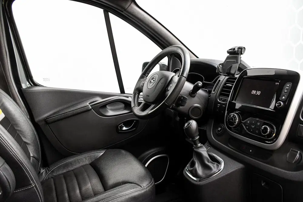 Opel Vivaro 1.6 CDTI L2H1 Edition EcoFlex Irmscher uit 2019, foto 11