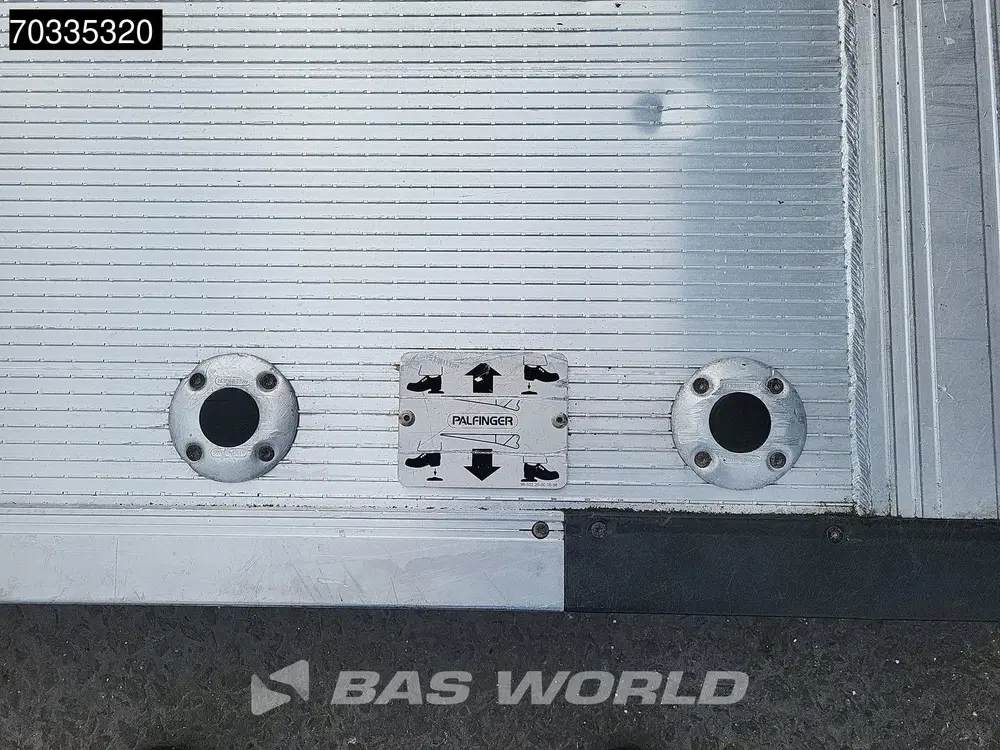 Iveco Daily 3.0L Automaat 1000KG Laadklep Luchtvering uit 2022, foto 10