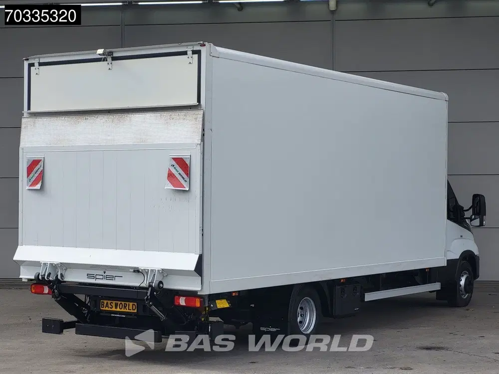 Iveco Daily 3.0L Automaat 1000KG Laadklep Luchtvering uit 2022, foto 2