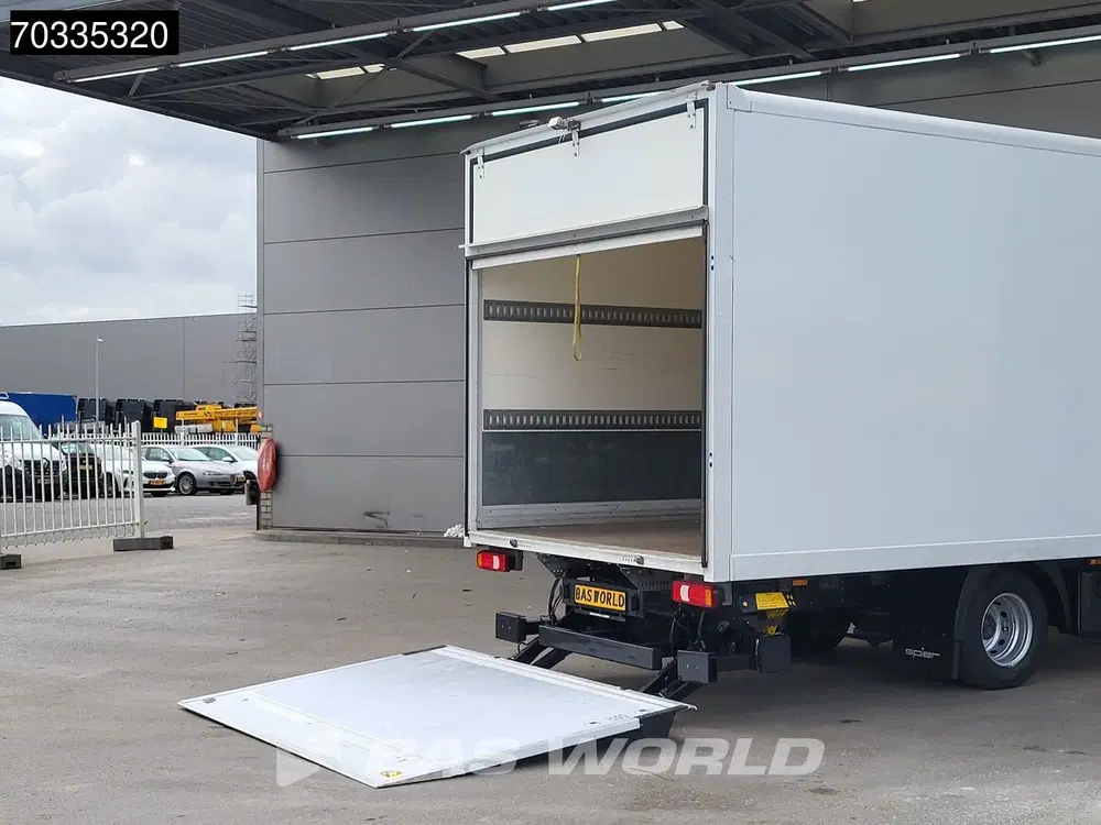 Iveco Daily 3.0L Automaat 1000KG Laadklep Luchtvering uit 2022, foto 8