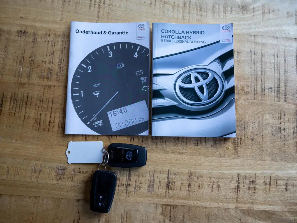 Toyota Corolla 1.8 Hybrid First Edition 17" C uit 2019, foto 4