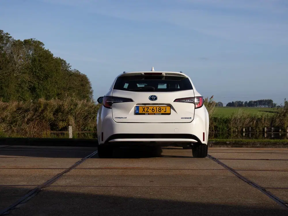 Toyota Corolla 1.8 Hybrid First Edition 17" C uit 2019, foto 7