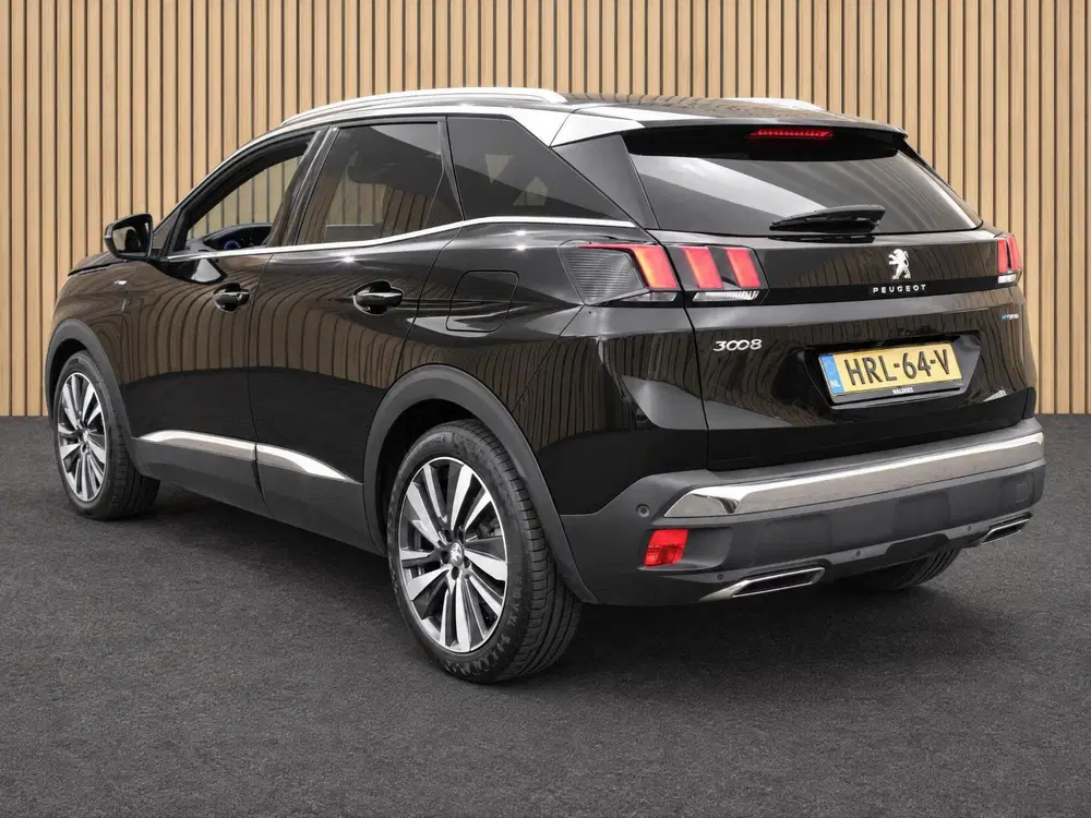 Peugeot 3008 1.6 HYbrid 225 GT Navigatie uit 2020, foto 2