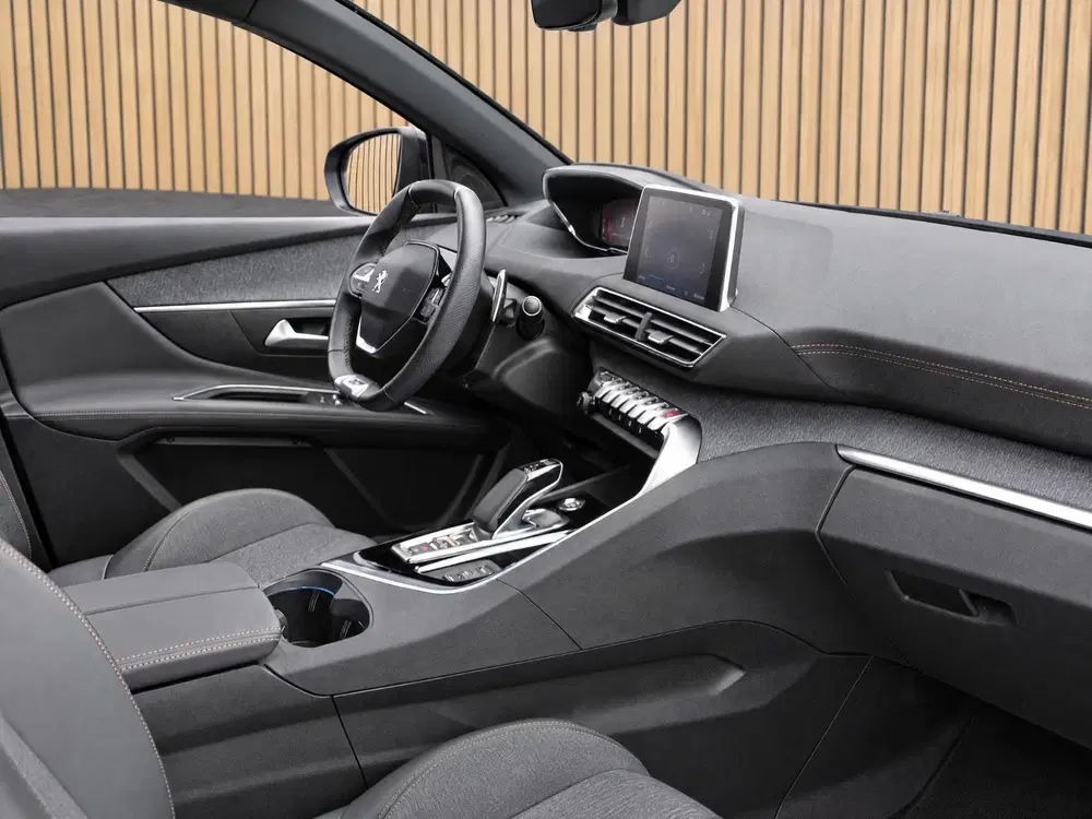Peugeot 3008 1.6 HYbrid 225 GT Navigatie uit 2020, foto 3