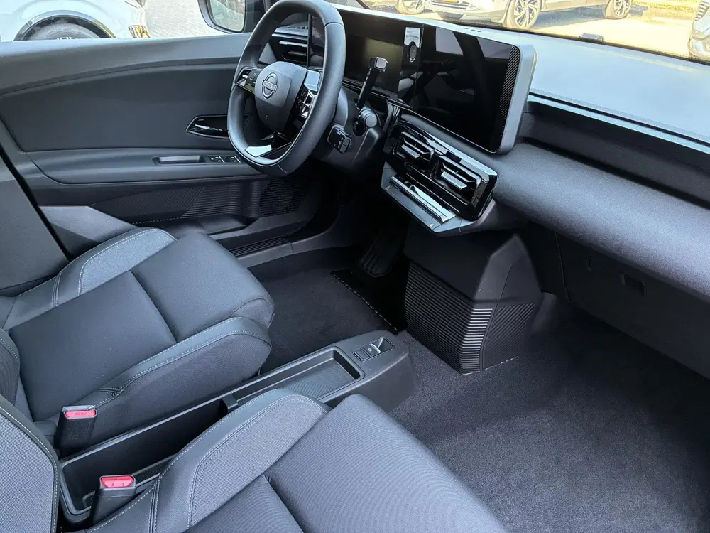 Nissan Micra ENGAGE 40 kWh Apple CarPlay & Android Auto uit 2026, foto 11