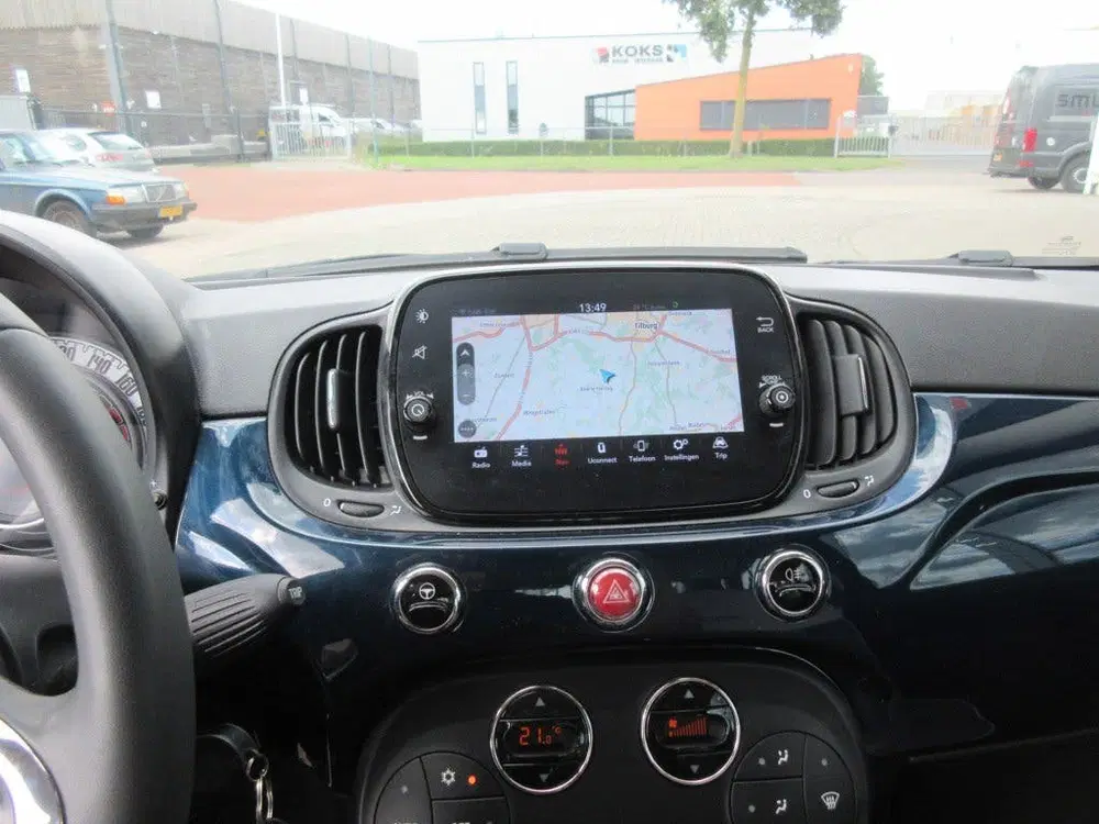 Fiat 500 1.0 Hybrid Lounge uit 2021, foto 10
