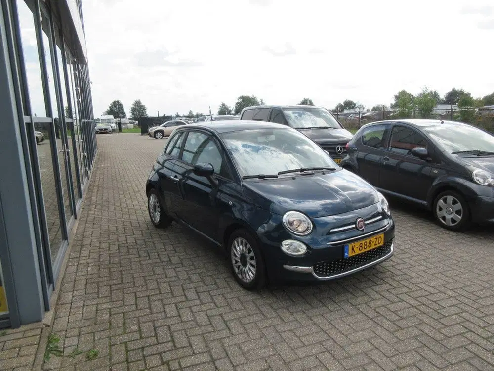 Fiat 500 1.0 Hybrid Lounge uit 2021, foto 2