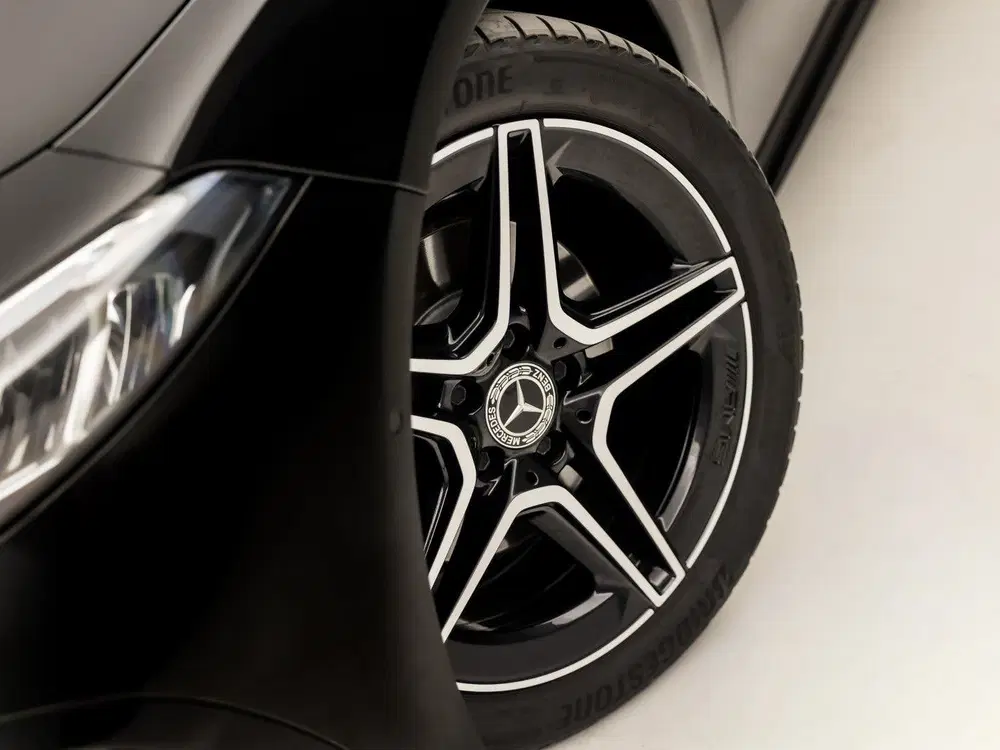 Mercedes-Benz A-Klasse 180 AMG Line Automaat (FABRIEKSGARANT uit 2023, foto 11