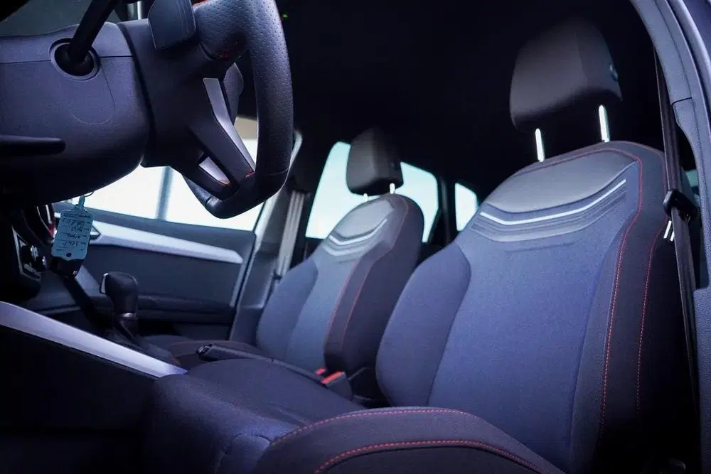 SEAT Arona 1.0 EcoTSI FR Anniversary Aut uit 2025, foto 2