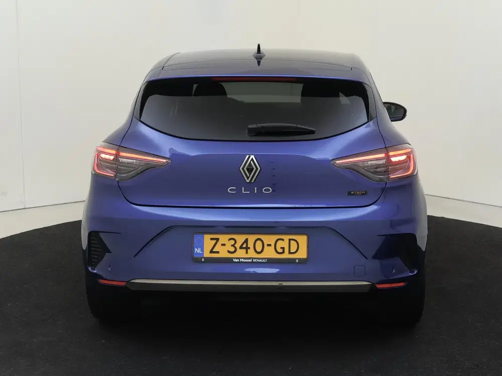 Renault Clio 1.6 E-Tech Full Hybrid 145 techno AUTOMAAT uit 2024, foto 7