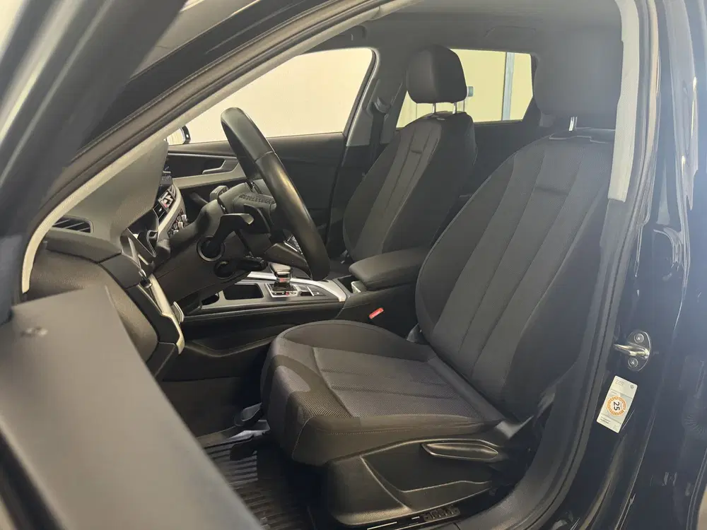 Audi A4 35 TFSI 2.0 150PK S-TRONIC PRO-LINE NAVI uit 2022, foto 12
