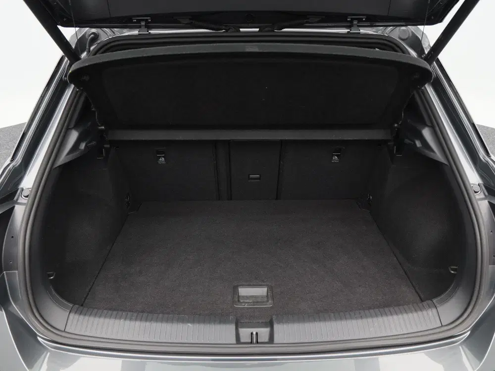 Volkswagen T-Roc 1.5 TSi 150 Pk Automaat Sport Business R-L uit 2022, foto 15