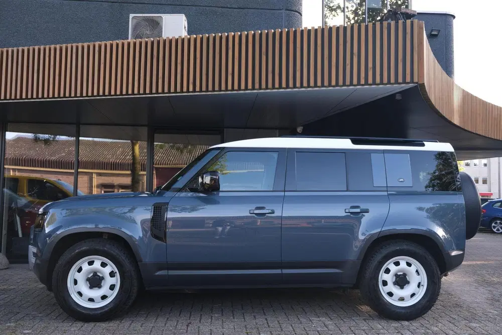 Land Rover Defender 2.0 D240 110 S uit 2021, foto 5