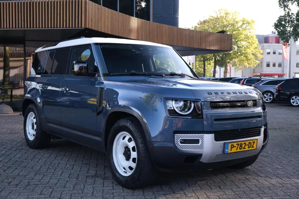 Land Rover Defender 2.0 D240 110 S uit 2021, foto 7