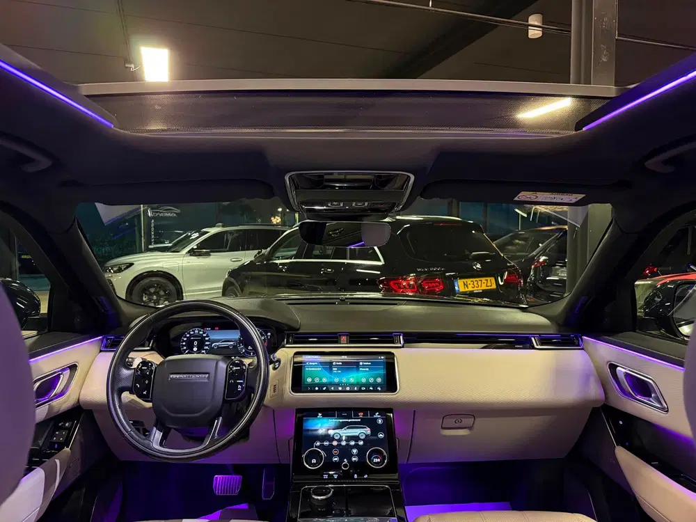 Land Rover Range Rover Velar 2.0 P300 Turbo AWD HSE R-Dynami uit 2019, foto 3