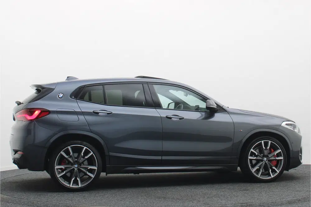 BMW X2 M35i Business Edition Plus Panoramadak uit 2021, foto 8