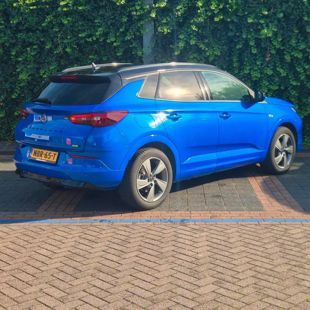 Opel Grandland GSe 1.6 Hybrid4 300 pk uit 2023, foto 13