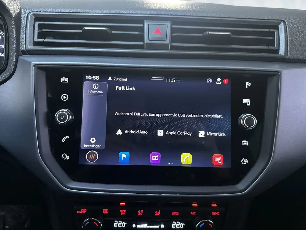 SEAT Arona 1.0 TSI Style Business Intense Camera Navi uit 2021, foto 15