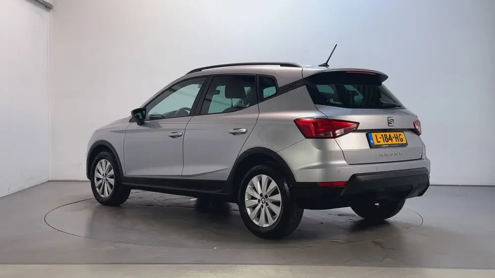 SEAT Arona 1.0 TSI Style Business Intense Camera Navi uit 2021, foto 6
