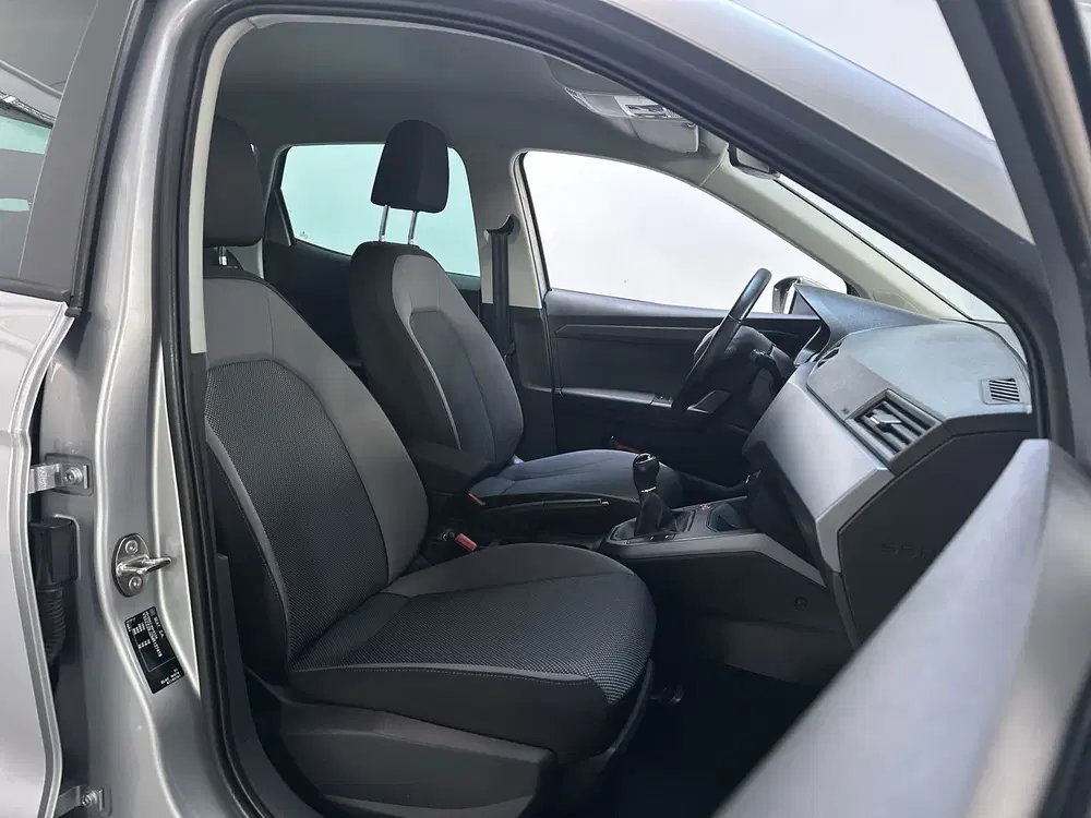 SEAT Arona 1.0 TSI Style Business Intense Camera Navi uit 2021, foto 7