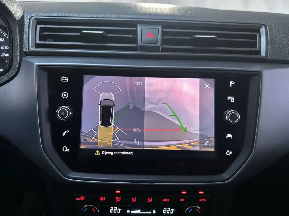SEAT Arona 1.0 TSI Style Business Intense Camera Navi uit 2021, foto 9