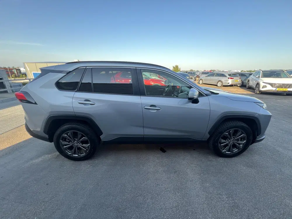 Toyota RAV 4 2.5 Hybrid AWD Business Apple Carplay en uit 2022, foto 7